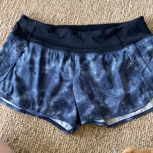 Lululemon short